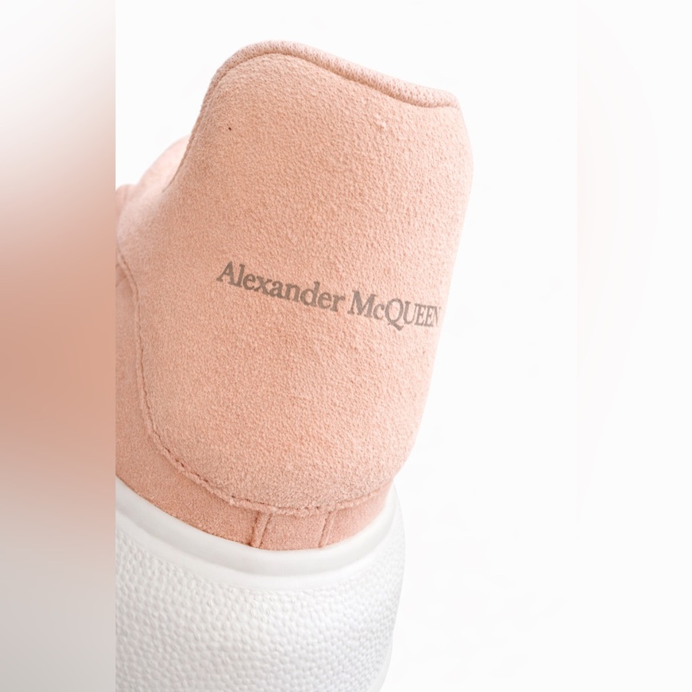 Alexander McQueen Blush Suede Oversized Sneakers – Made in Italy Sz 38 - Picture 7 of 12